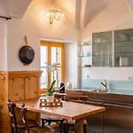 Chesa Chascharia 1 By Interhome Daire