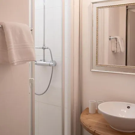 شقة Chesa Chascharia 1 By Interhome