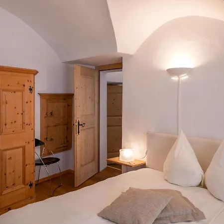 Apartamento Chesa Chascharia 1 By Interhome *